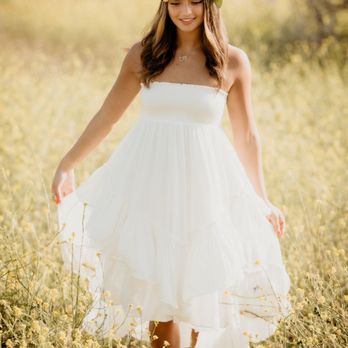 Launa Penza Photography - Senior Portrait Session - Session Photography Near Me - Valencia, California