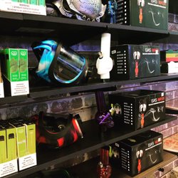 Basswood C Store Smoke & Vape - Gas masks