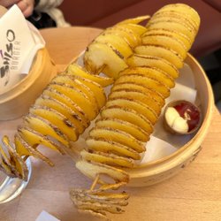 Shiso Burger - Twisted Potatoes