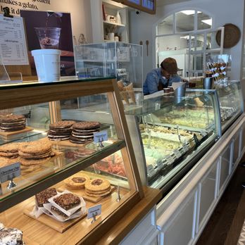 Bacio di Latte - Ice Cream & Frozen Yogurt Near Me - Los Angeles, California