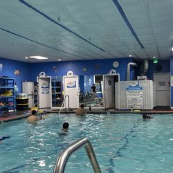 Blake Swim School - Blake swim school monrovia location, the coach is very nice person and the water is very clean . My kids are very like here.