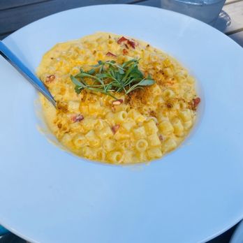 Lighthouse - Lobster Mac & Cheese - Breakfast & Brunch Near Me - Newport Beach, California