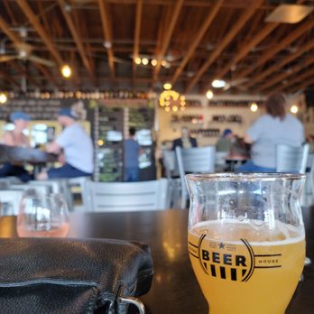 Arizona Beer House - Pubs Near Me - Tucson, Arizona Arizona Beer House - Pubs Near Me - Tucson, Arizona