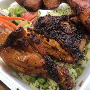 Pili Pili - chicken and rice in a styrofoam container - Barbeque Near Me - Ottawa, Ontario Pili Pili - chicken and rice in a styrofoam container - Barbeque Near Me - Ottawa, Ontario