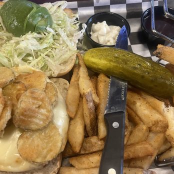 Marley's Gotham Grill - Build your own burger - Bars Near Me - Hackettstown, New Jersey