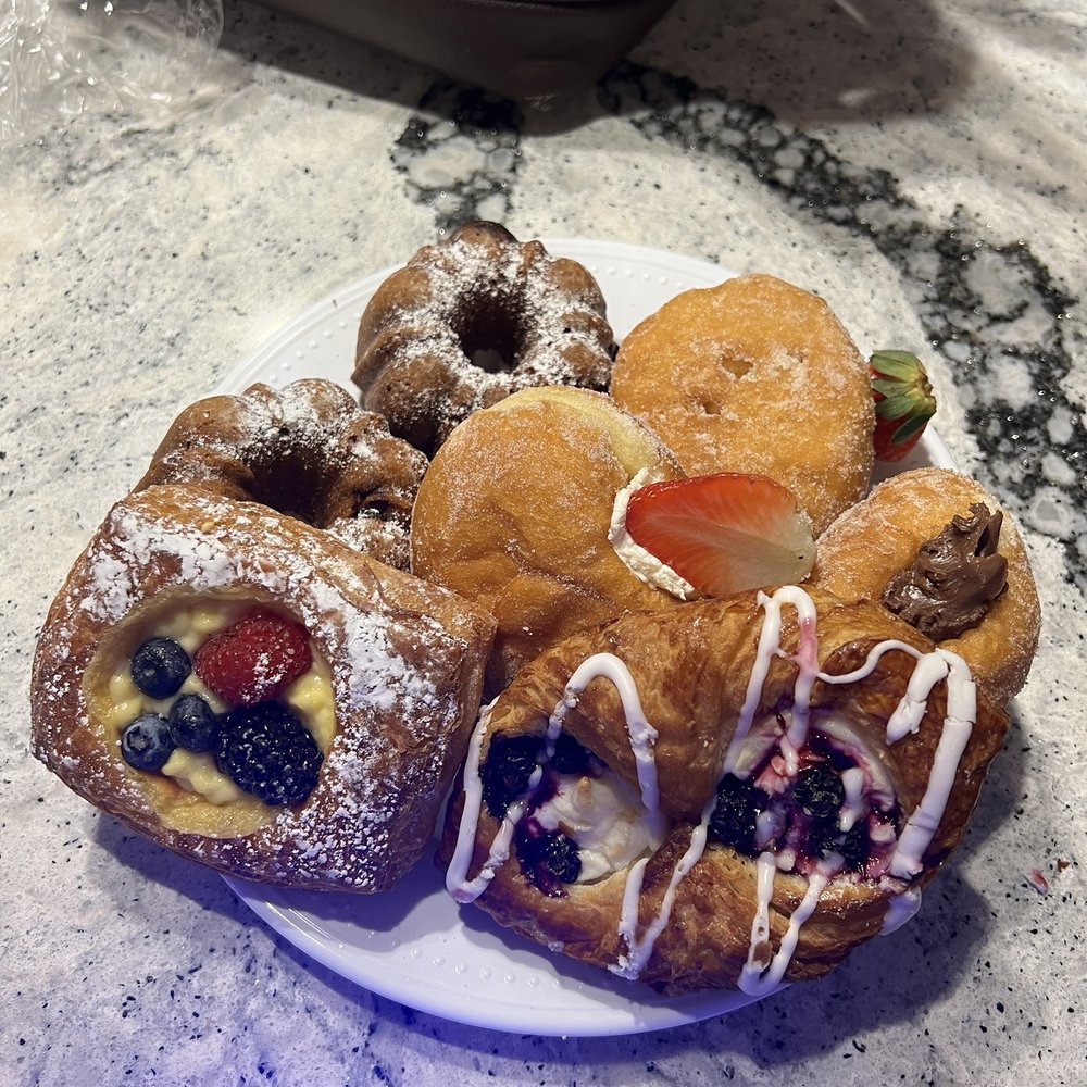 Oceanside Farmer's Market - Pastry's - Farmers Market Near Me - Oceanside, California