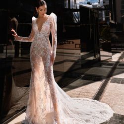 Marie Amour Brautboutique  - Extravagantes Brautkleid