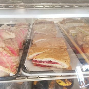 La Popular Bakery - Bakeries Near Me - San Antonio, Texas