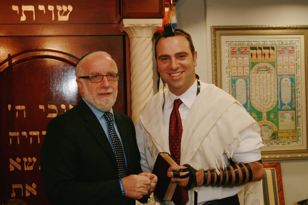 RABBI MOISES BENZAQUEN MOHEL 5555 W Olympic Blvd, Los Angeles