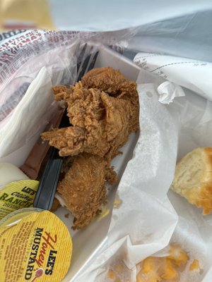 LEE S FAMOUS RECIPE CHICKEN Updated July 2025 12 Photos 24 L