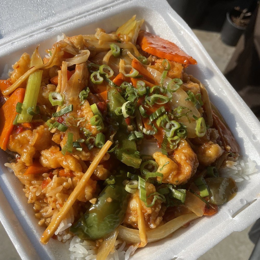 Fish Only Restaurant - Spicy garlic shrimp - Seafood Near Me - Los Angeles, California