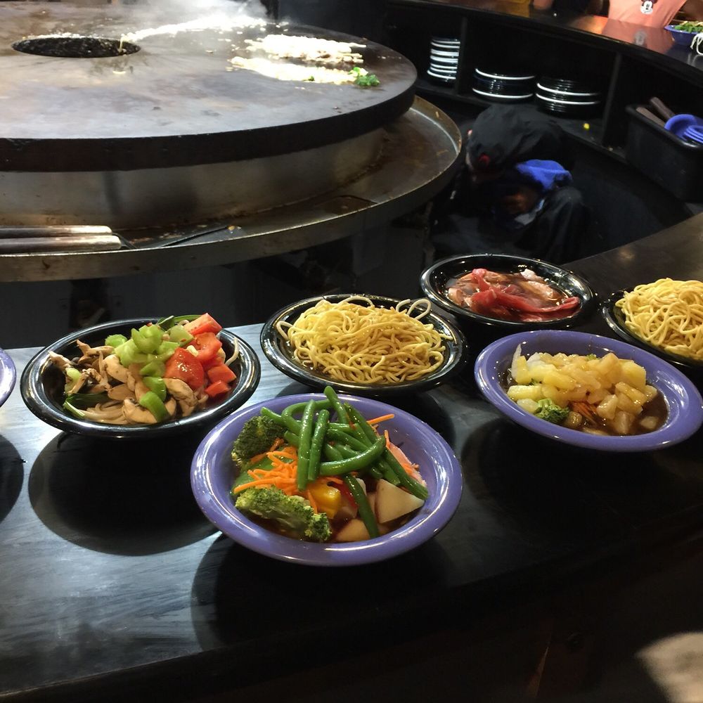 HuHot Mongolian Grill - Mongolian Near Me - Sioux Falls, South Dakota HuHot Mongolian Grill - Mongolian Near Me - Sioux Falls, South Dakota