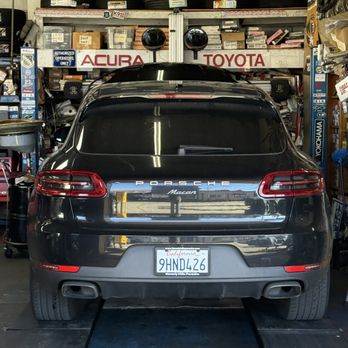 Speedy Lane Automotive - Maintenance service - Auto Repair Near Me - Van Nuys, California Speedy Lane Automotive - Maintenance service - Auto Repair Near Me - Van Nuys, California