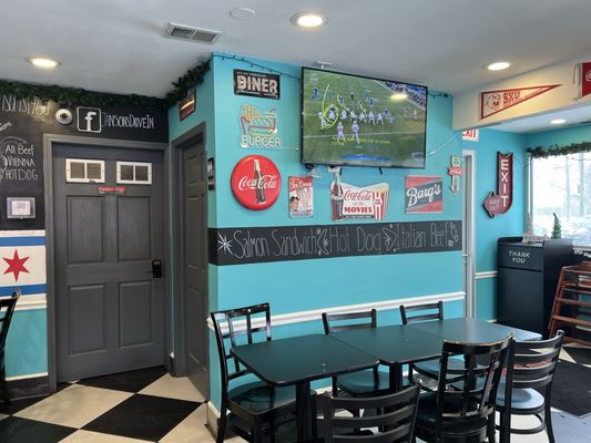 Janson's Drive In by null