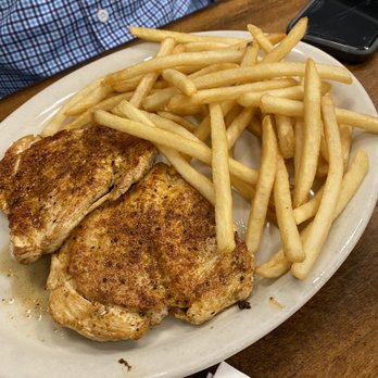 Steve's Place - Pair Cajun chicken breast - American Near Me - North Fort Myers, Florida
