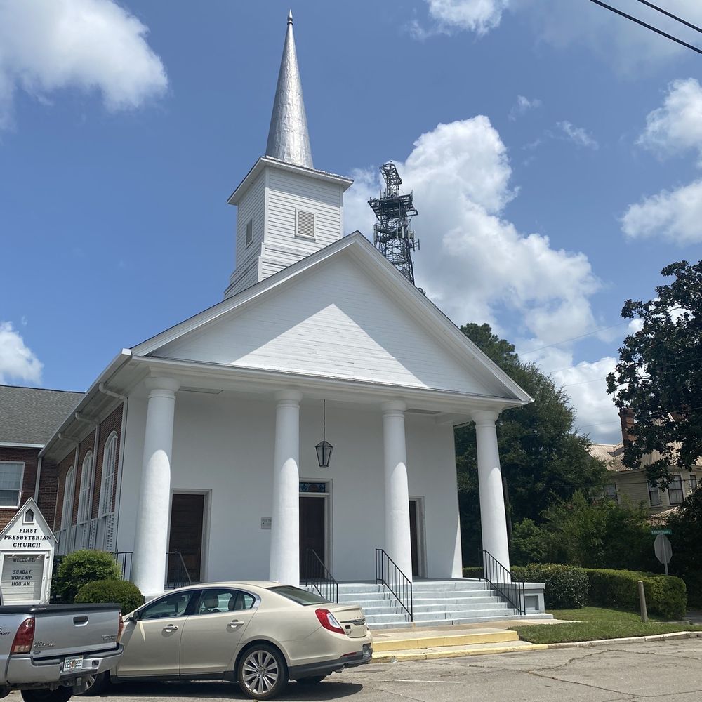 Brick House Eatery - Church in town - American Near Me - Monticello, Florida