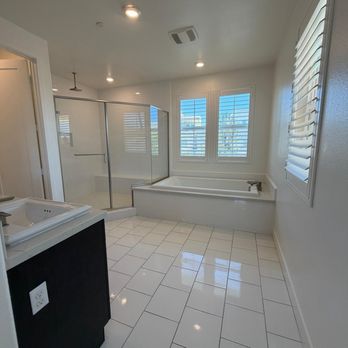 IE Valley Property Services - Master bedroom and bath - Home Cleaning Near Me IE Valley Property Services - Master bedroom and bath - Home Cleaning Near Me