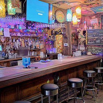 Broadway Oyster Bar - Bar - Cajun/Creole Near Me - St. Louis, Missouri