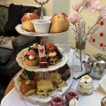 Neverland Tea Salon - Coffee & Tea Near Me - Vancouver, British Columbia