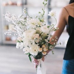 Lulu's Lei & Bouquet - This is the bouquet that I asked for