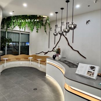 Chicha San Chen - Interior - Bubble Tea Near Me - Vaughan, Ontario