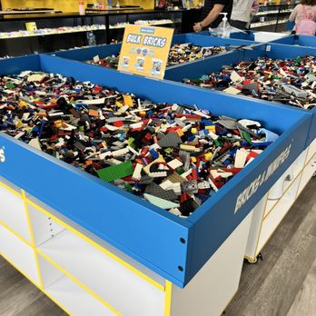 Bricks & Minifigs - Bulk bricks - Toy Stores Near Me - Castle Rock, Colorado