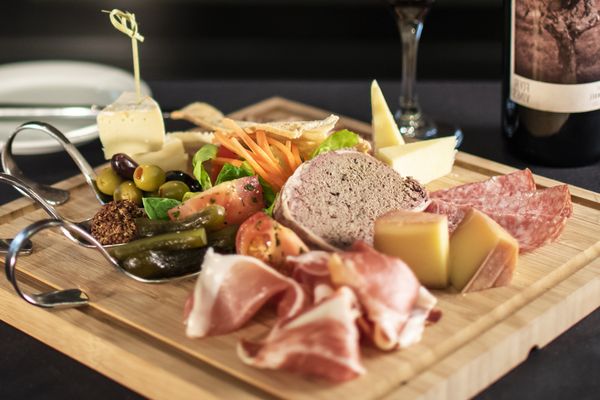 Evergreen Restaurant & Lounge by null