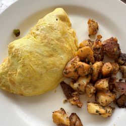 Sylvains Cafe - Philly Cheese Steak Omelette, Homefries