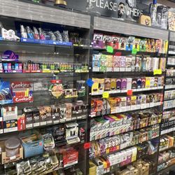 Smokes & Vapes - Good times/wraps