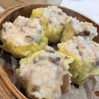 The Deluxe Chinese Restaurant - Dim Sum Near Me - Richmond, British Columbia The Deluxe Chinese Restaurant - Dim Sum Near Me - Richmond, British Columbia