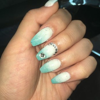 Divine Spa - Ombré - Nail Salons Near Me - San Francisco, California Divine Spa - Ombré - Nail Salons Near Me - San Francisco, California