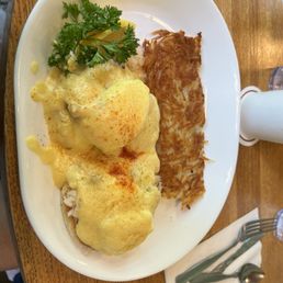 Dungeness Crab Egg Benedict Dungeness Crab Egg Benedict