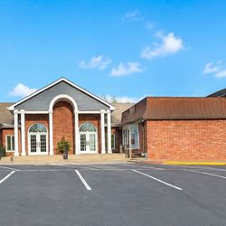Langsford Funeral Home - Langsford Funeral Home - Exterior