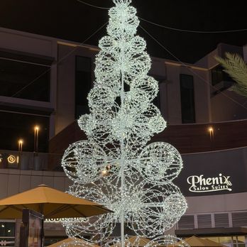 NOHO West - Holiday ttee - Commercial Real Estate Near Me NOHO West - Holiday ttee - Commercial Real Estate Near Me
