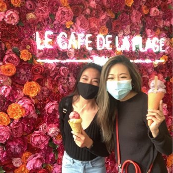 Le Cafe De La Plage - Photo booth! - Coffee & Tea Near Me - Malibu, California Le Cafe De La Plage - Photo booth! - Coffee & Tea Near Me - Malibu, California
