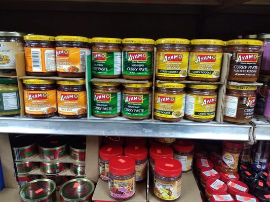 Hung Phat Grocery by null