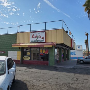 Vasijas - I charming little family own Mexican Restaurant right off of Thomas. Drive up window and in restaurant dining. - Mexican Near Me - Phoenix, Arizona
