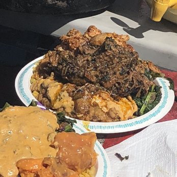 Berkeley Flea Market - Waste of Africa : andole sauce over jolof rice and chicken and other goodness - Jewelry Near Me - Berkeley, California