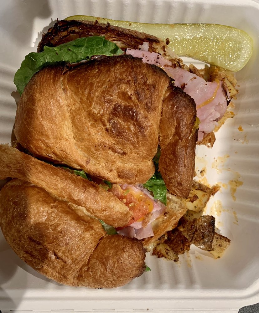 SOMETHING’S BREWING - 81 Photos & 137 Reviews - 1126 E Washington St ...