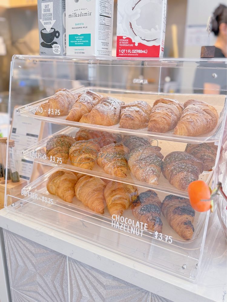 Commence Coffee Logo