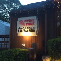 Divine Wine Emporium