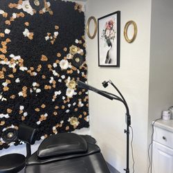 Kiss and Makeup Studio - Her cute area