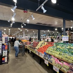 Nino Salvaggio International Marketplace