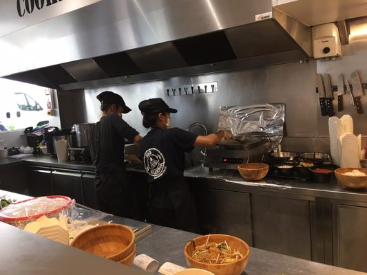 Big Buddha Bois le Vent by null