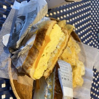 Bakery Museum & Co - Hash egg breakfast sandwich w/Americano - Cafes Near Me - Fairfax, Virginia