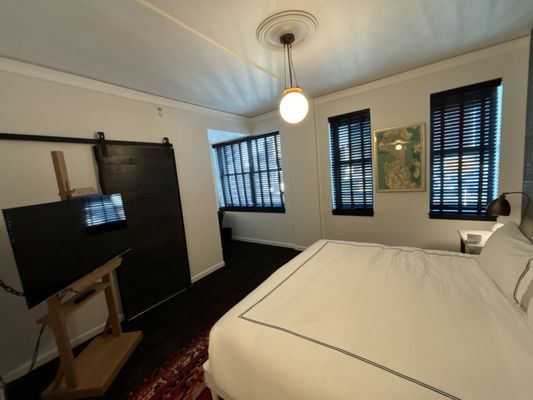 Kimpton Palladian Hotel by null
