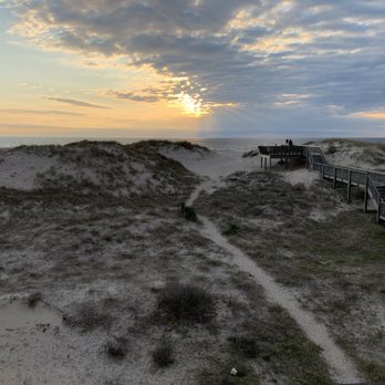 Twiddy - Sunrise in Corolla - Vacation Rentals Near Me - Duck, North Carolina