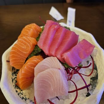 Sushi Kaizen - Sashimi - tuna, salmon, yellowtail - Sushi Bars Near Me - Kissimmee, Florida Sushi Kaizen - Sashimi - tuna, salmon, yellowtail - Sushi Bars Near Me - Kissimmee, Florida