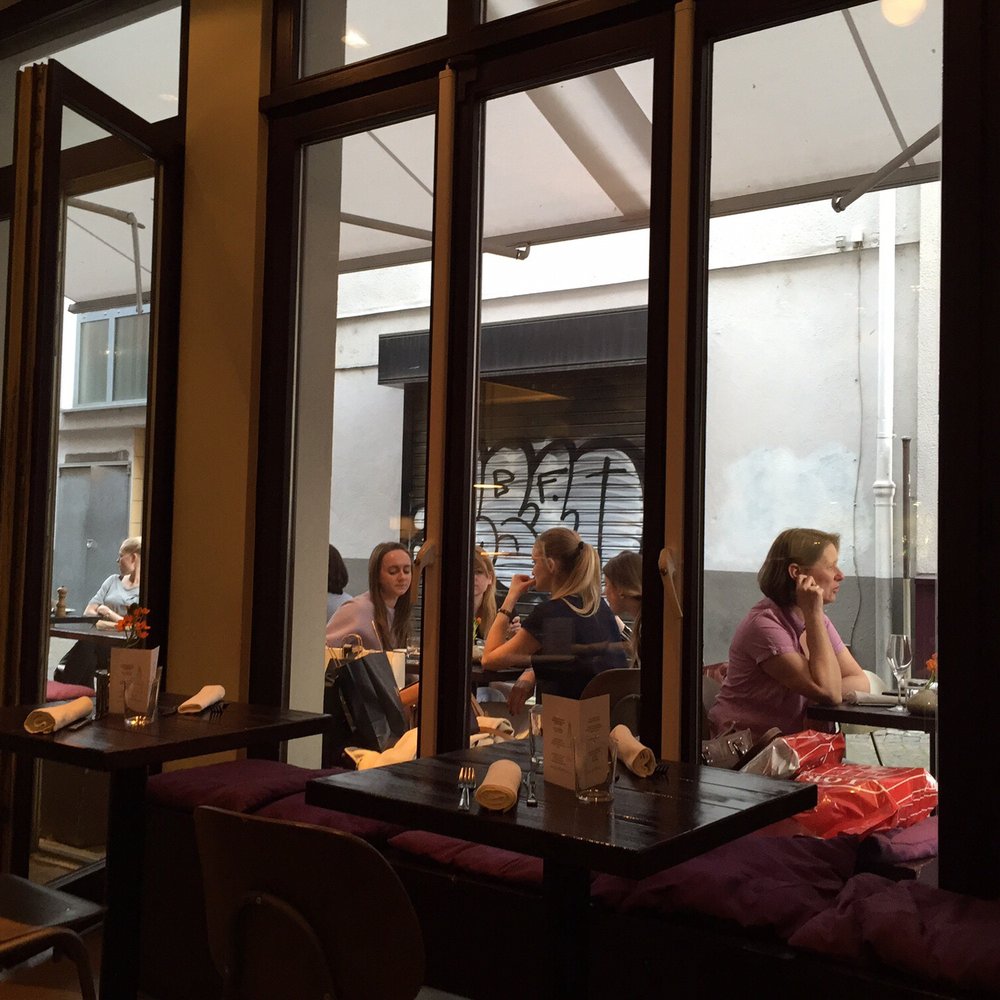 Bidlabu - Comfy and cozy - Bistros Near Me - Frankfurt, HE Bidlabu - Comfy and cozy - Bistros Near Me - Frankfurt, HE