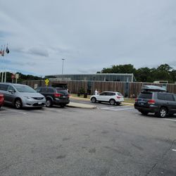 Chesapeake House Travel Plaza - Outside